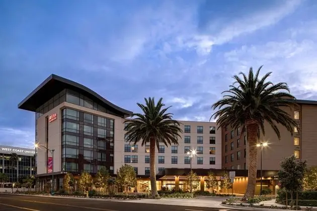 Home2Suites by Hilton Anaheim Resort - Öne Çıkan Resim