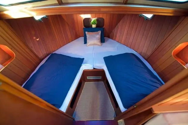 HOMEBOAT - bateau hôtel - Oda