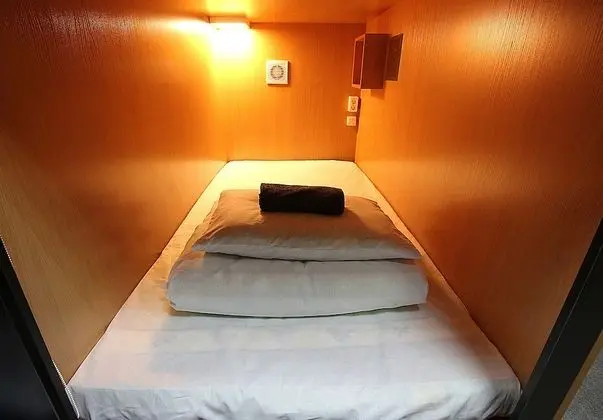 Homebox Capsule Hotel - Öne Çıkan Resim