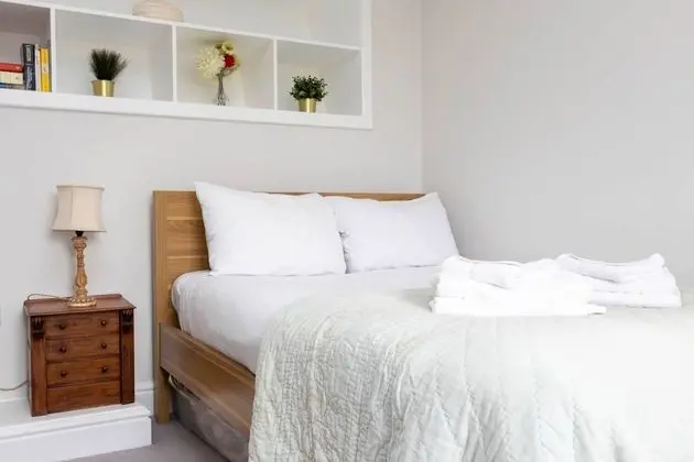 Homely 1 Bedroom Apartment in Fulham!