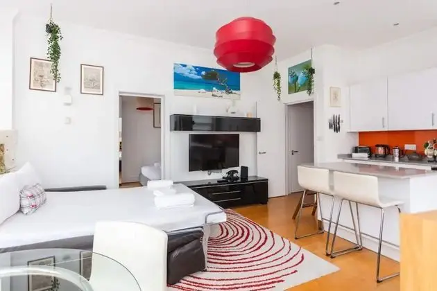 Homely 1 Bedroom Apartment in the Heart of Vibrant Camden - Mutfak