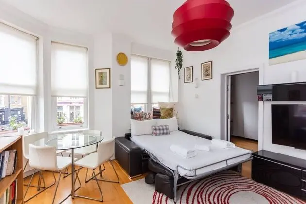 Homely 1 Bedroom Apartment in the Heart of Vibrant Camden - Yerinde Yemek