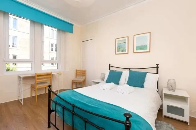 Homely 1 Bedroom Flat Near Haymarket Station