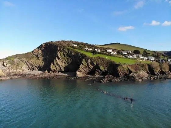 Homely 2-bed Apartment in Combe Martin