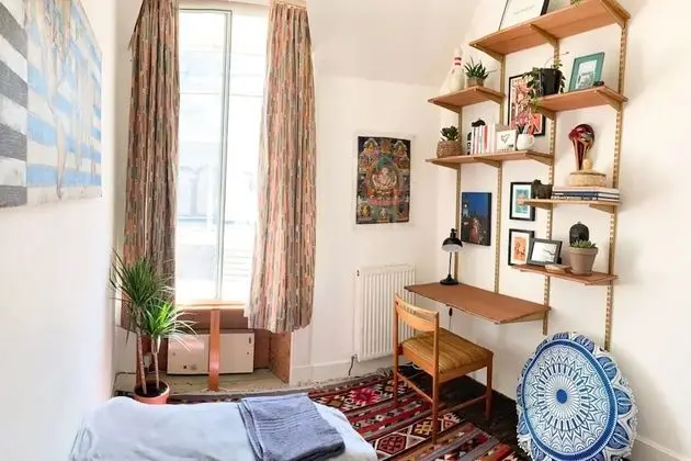 Homely 2 Bedroom Apartment in the Heart of Edinburgh