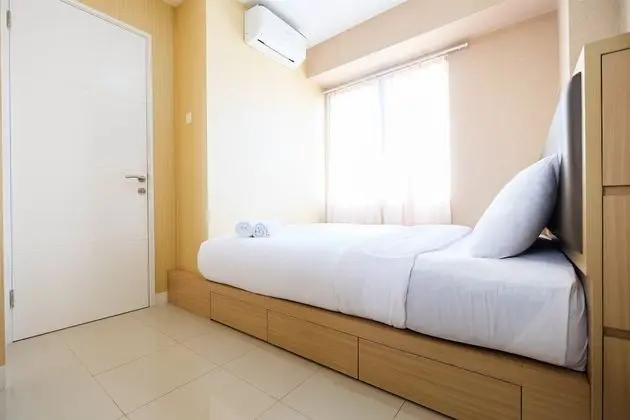 Homely 2 Bedroom at Bassura City Apartment By Travelio - Oda