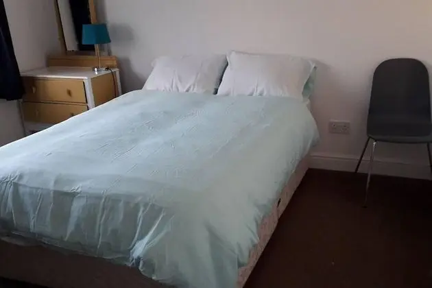 Homely 3-bed House in Manchester - Oda