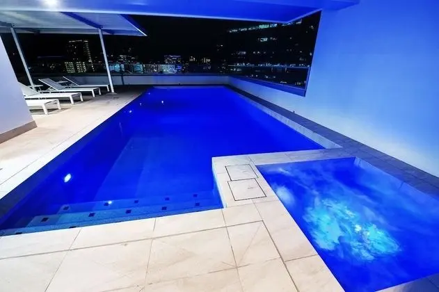 Homely Apartment at Fortitude Valley - Spa