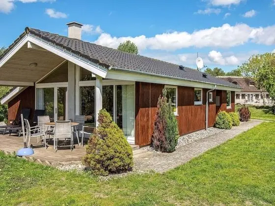 Homely Holiday Home in Dannemare With Sauna