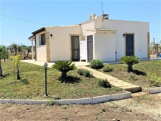 Homely Villa in Noto With Terrace