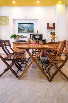 Homestay Golden Bee - Lobi