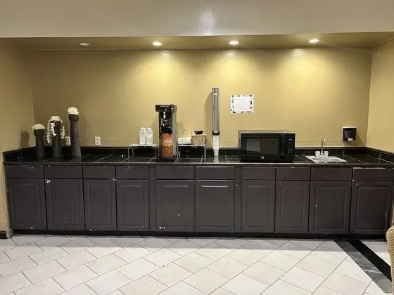 Homestay Inn and suites - Lobi