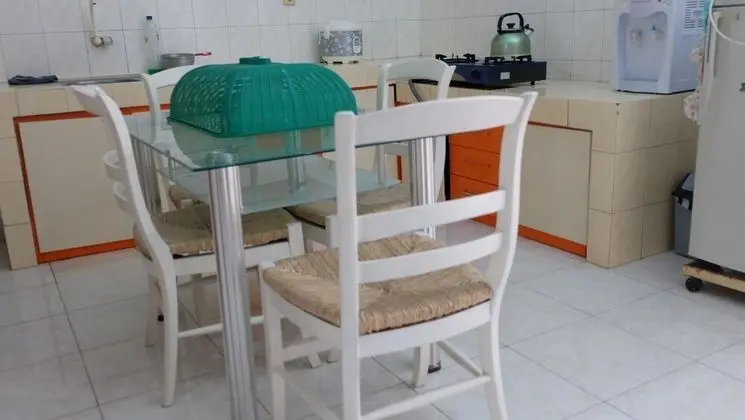 Homestay Jogja dekat Taman Pelangi by Simply Homy - Mutfak