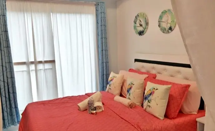 HomeStay at Wind Residences - Oda