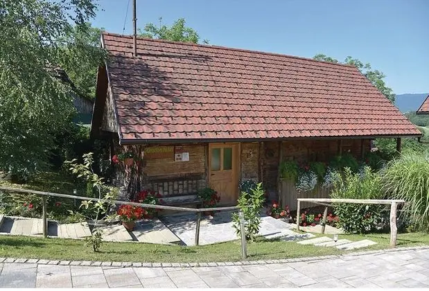 Homestead Bahor With Whirlpool