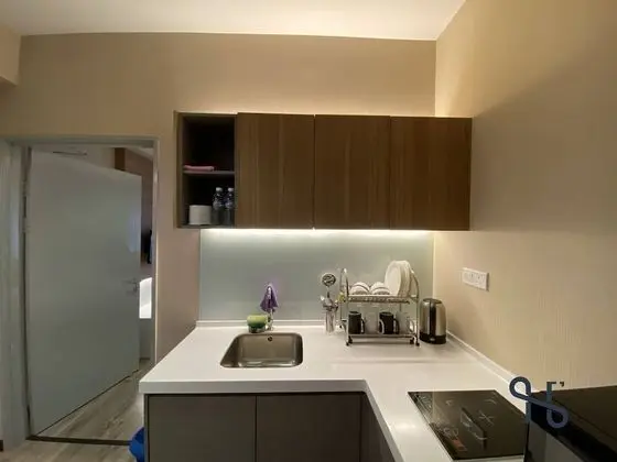 Homesuite' Home at Aeropod SOVO - Mutfak