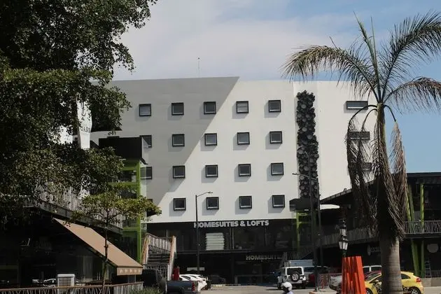 Homesuites Malecon