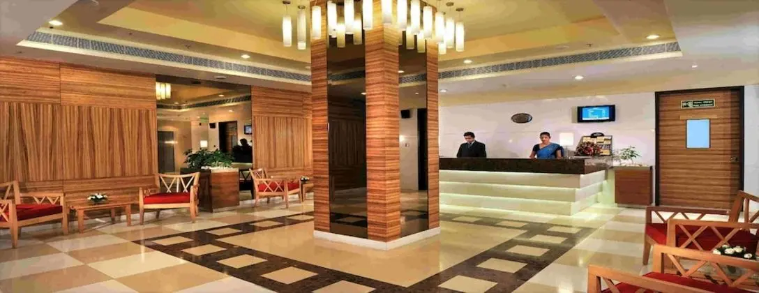 Hometel Chandigarh - Lobi