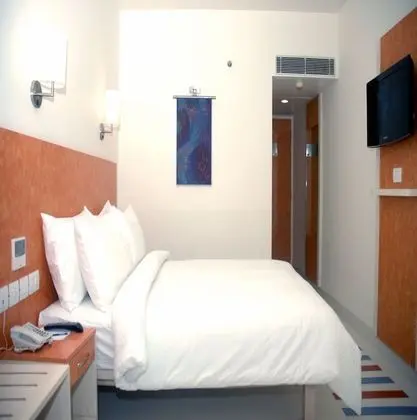 Hometel Chandigarh - Oda
