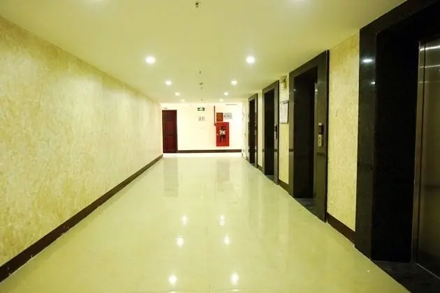 Hometel Newlife Ha Long - Lobi