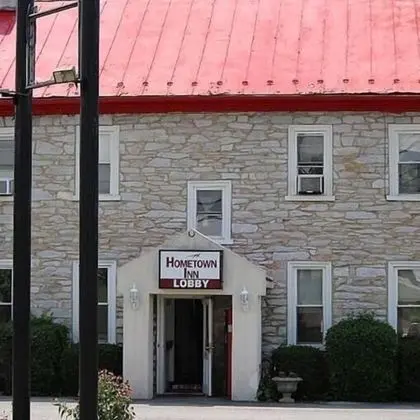 Hometown Inn