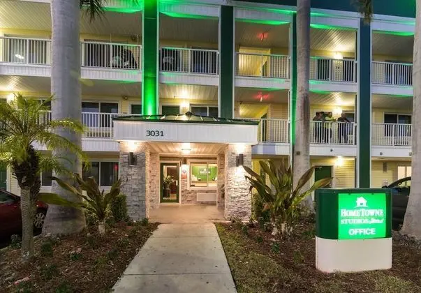 HomeTowne Studios by Red Roof Fort Lauderdale - Dış Mekan