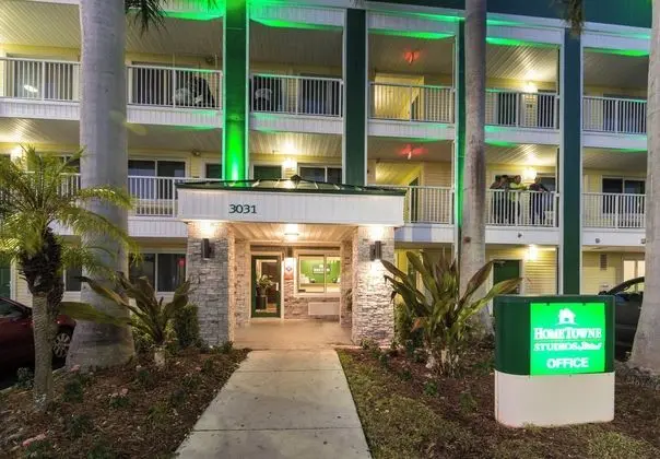 HomeTowne Studios by Red Roof Fort Lauderdale - Dış Mekan