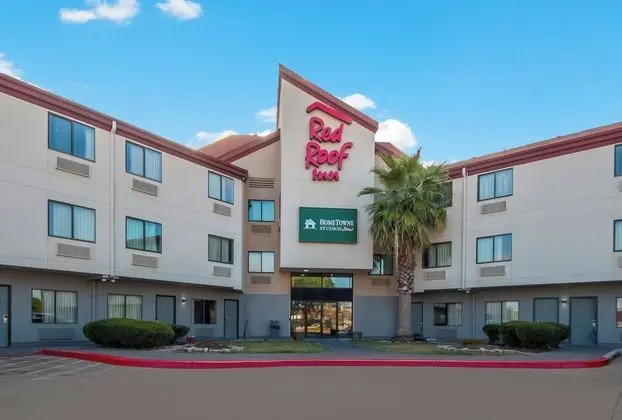 HomeTowne Studios by Red Roof San Antonio - Seaworld/Northwest - Öne Çıkan Resim