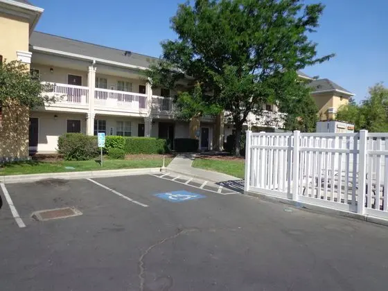 HomeTowne Studios Salt Lake City - Mid Valley