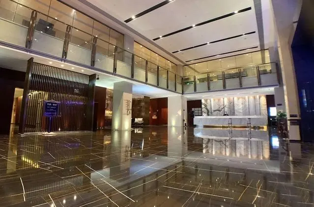 Homewise Hotel - Lobi