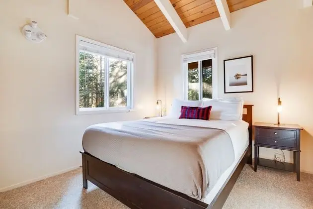 Homewood by Avantstay Amazing Family Cabin w/ Hot Tub & Sauna - İç Mekan
