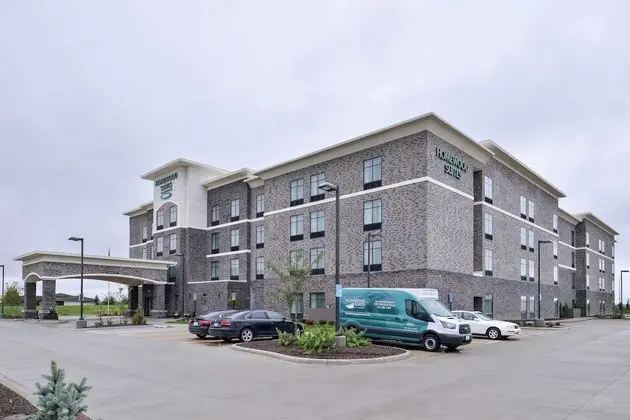 Homewood Suites by Hilton Des Moines Airport - Dış Mekan