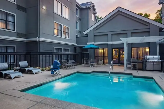 Homewood Suites by Hilton Atlanta - Buckhead - Havuz