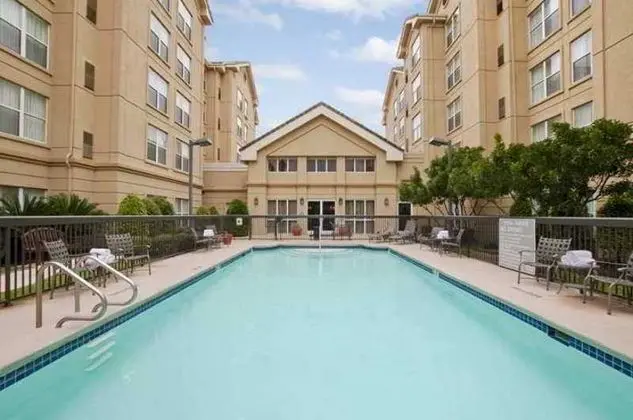Homewood Suites by Hilton Austin-South/Airport