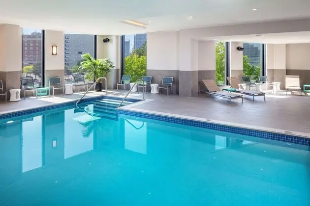 Homewood Suites by Hilton Boston Seaport District - Havuz