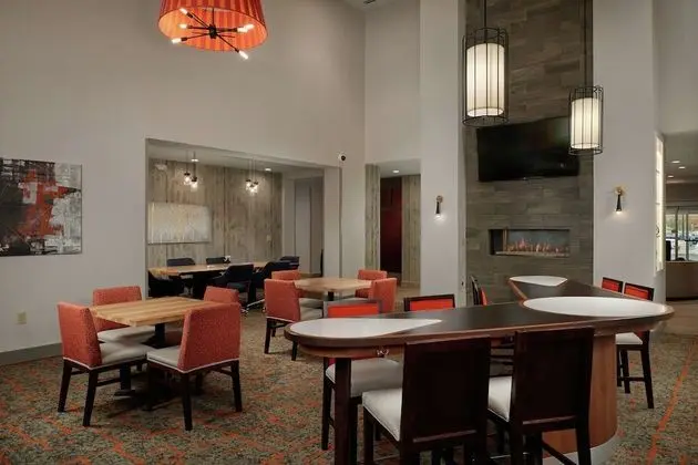 Homewood Suites by Hilton Cincinnati-Midtown, OH - Lobi