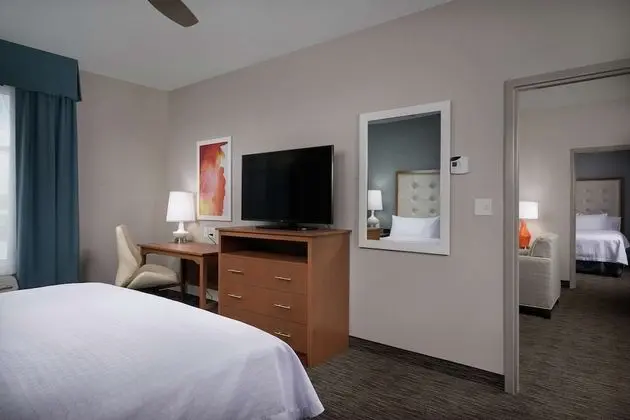 Homewood Suites by Hilton Cincinnati-Midtown, OH - Oda