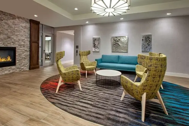 Homewood Suites by Hilton Columbus/Easton, OH - Lobi