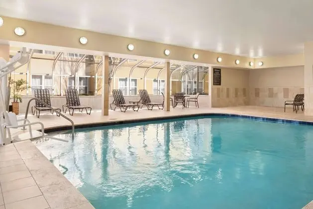 Homewood Suites by Hilton Columbus-Hilliard - Havuz