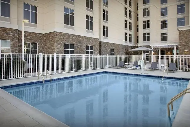 Homewood Suites by Hilton Concord, NC - Havuz