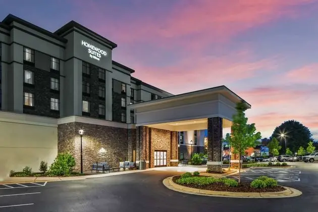Homewood Suites by Hilton Greensboro Wendover, NC - Dış Mekan