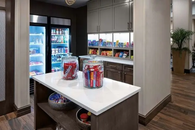 Homewood Suites by Hilton Greensboro Wendover, NC - Yerinde Yemek