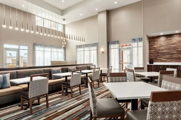Homewood Suites by Hilton Harlingen - Lobi