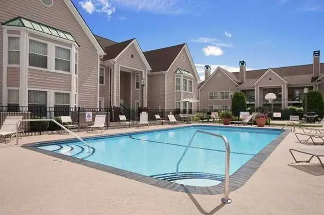 Homewood Suites by Hilton Hartford Windsor Locks