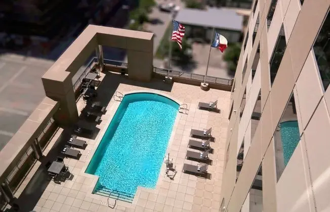 Homewood Suites by Hilton Houston Downtown Convention Center - Havuz