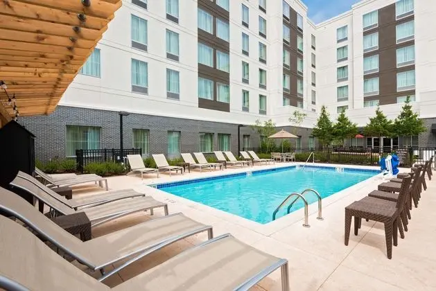 Homewood Suites by Hilton Little Rock Downtown, AR - Havuz