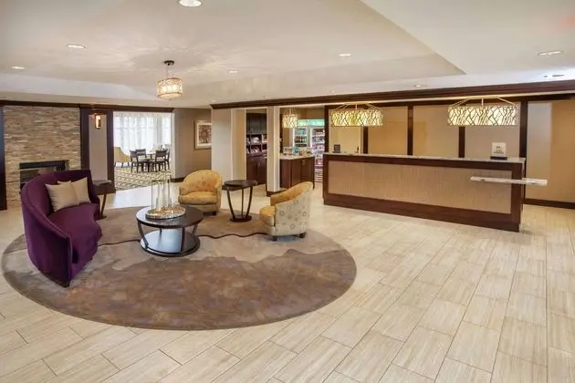 Homewood Suites by Hilton Munster - Lobi