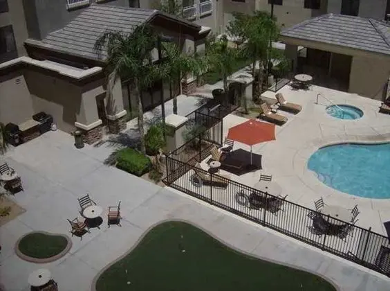 Homewood Suites by Hilton Phoenix-Avondale