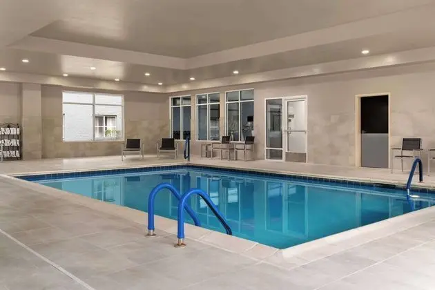 Homewood Suites by Hilton Richmond - Airport - Havuz