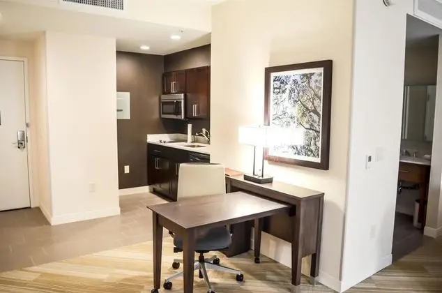 Homewood Suites by Hilton Richmond-Downtown - Genel